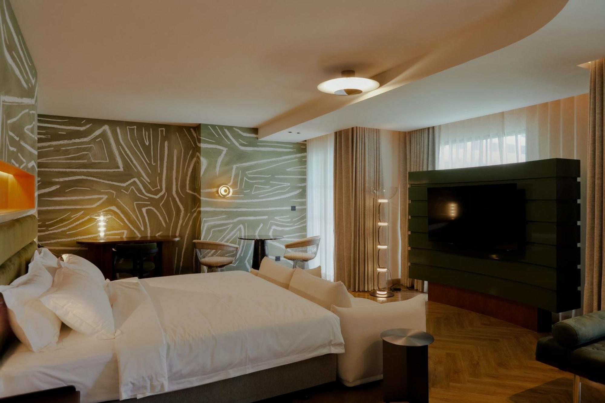 Hotel Sapin Банкок Екстериор снимка
