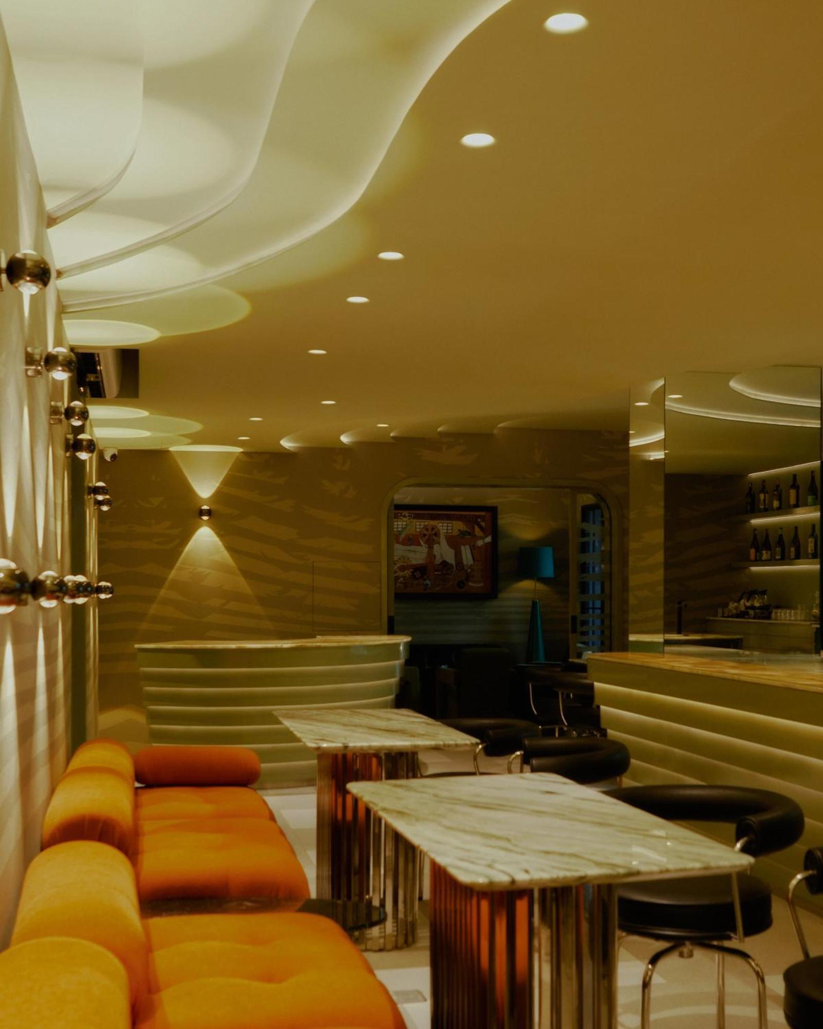 Hotel Sapin Банкок Екстериор снимка